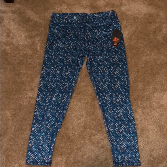 RBX Active Wear - Picture 1 of 5